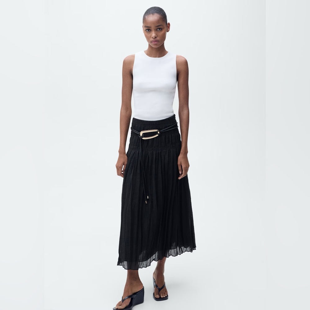 NWT Mango Black Gathered Midi Skirt sz 4